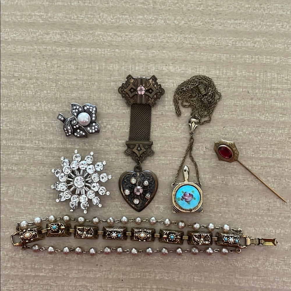Vintage Costume Jewelry Lot 6 Pieces Rhinestones & Faux Pearls